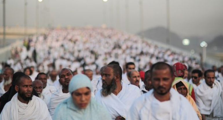 حاج إيراني يشكر المملكة: لديها أفضل مستشفيات العالم