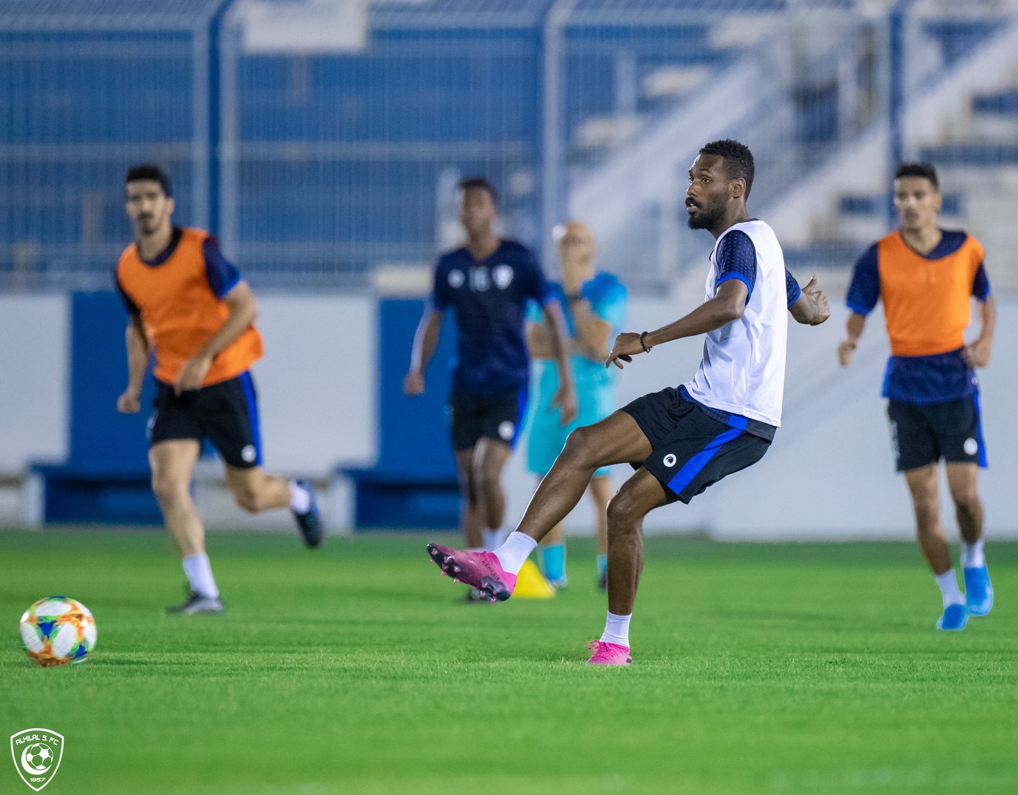 الهلال والفوز الثالث ضد أبها