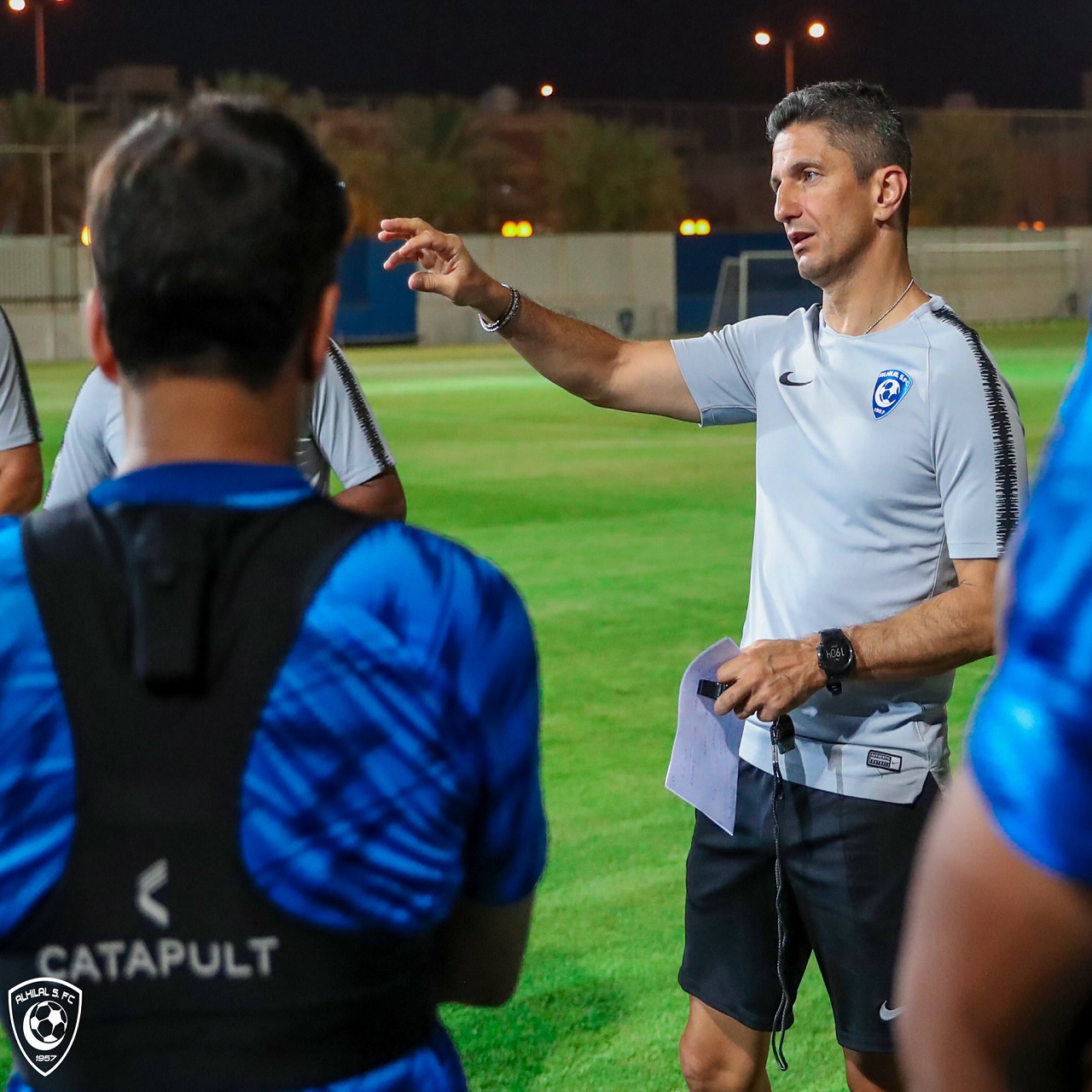 الهلال يواصل استعداداته لمباراة الأهلي