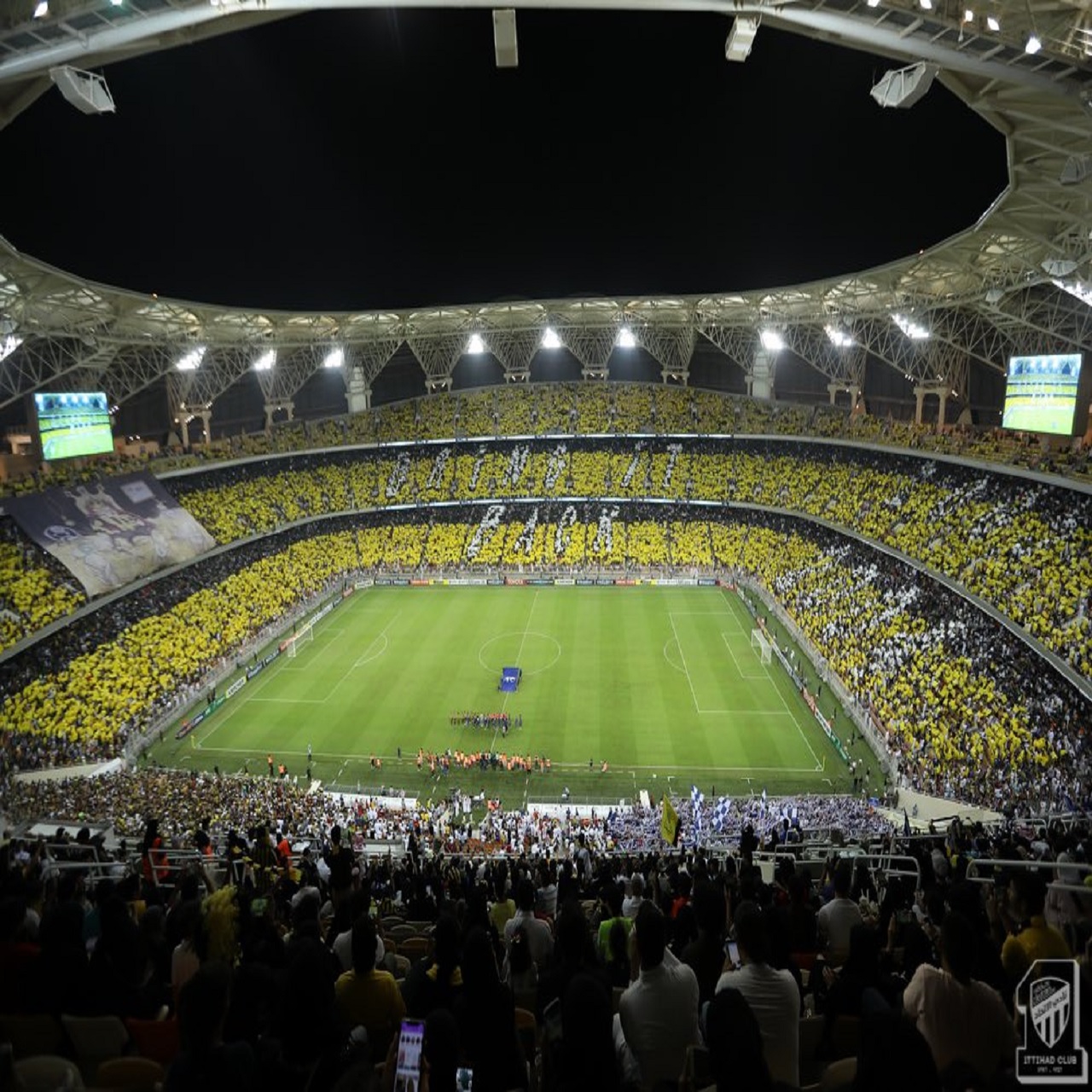 جماهير الاتحاد تُبدي رأيها حول اجتماع الرياض