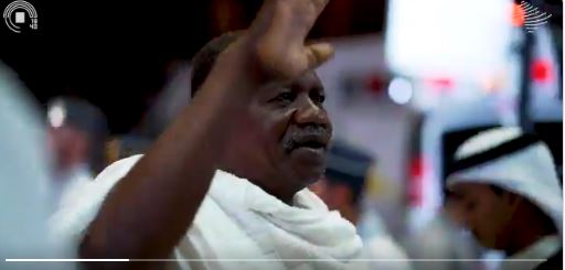 فيديو.. حاج سوداني لـ الملك سلمان : “كثّر خيرك”