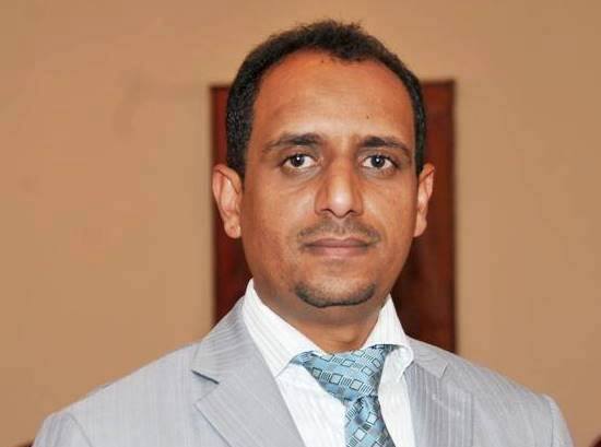 السفارة اليمنية لدى الرياض: أنيس منصور لا يحمل صفة وظيفية لدينا 