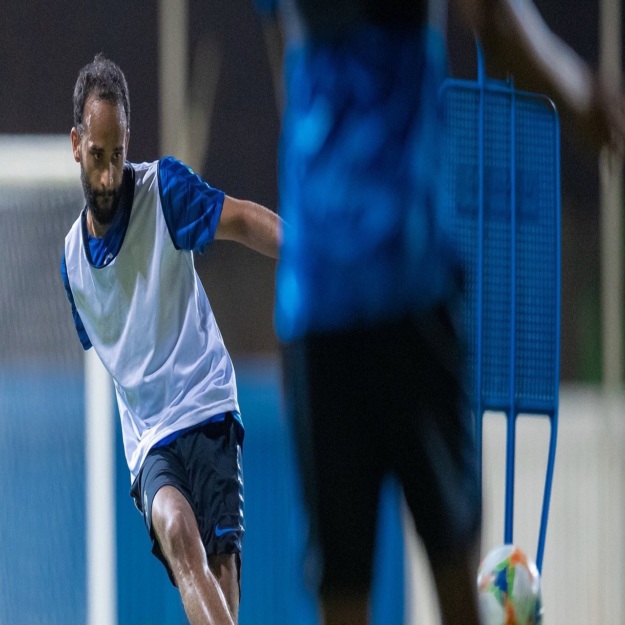 عطيف والعابد جاهزان لمباراة الهلال ضد الأهلي