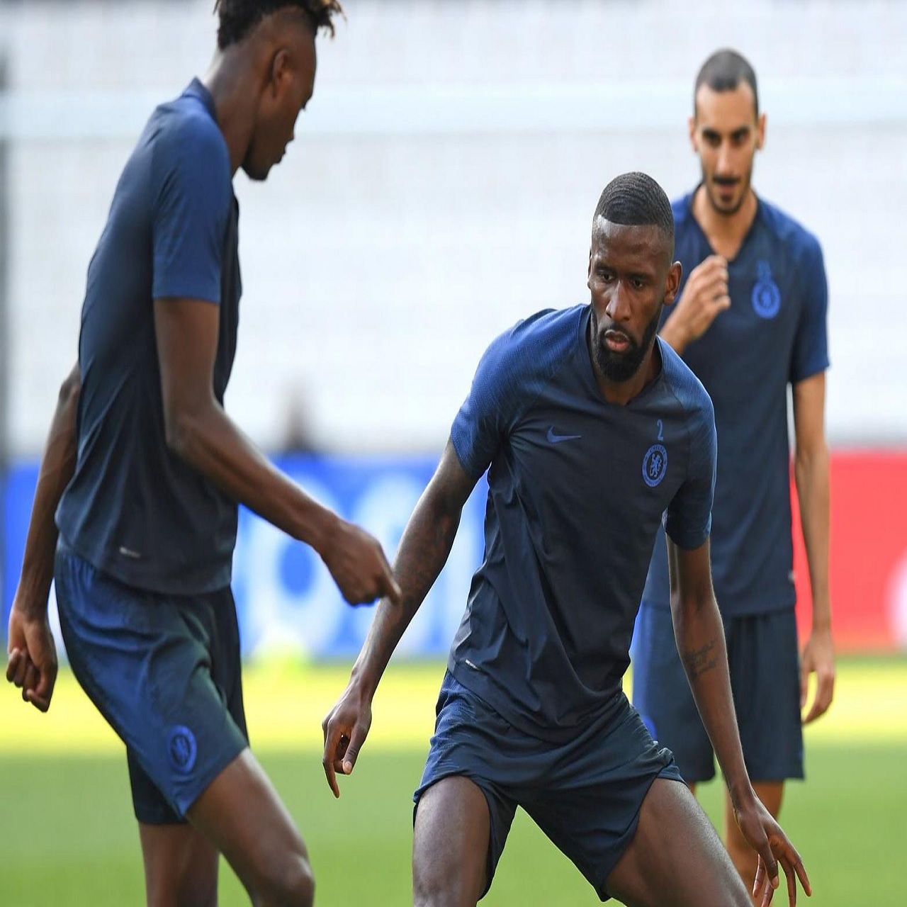 ليفربول وتشيلسي .. بوليسيتش وجيرو يقودان البلوز