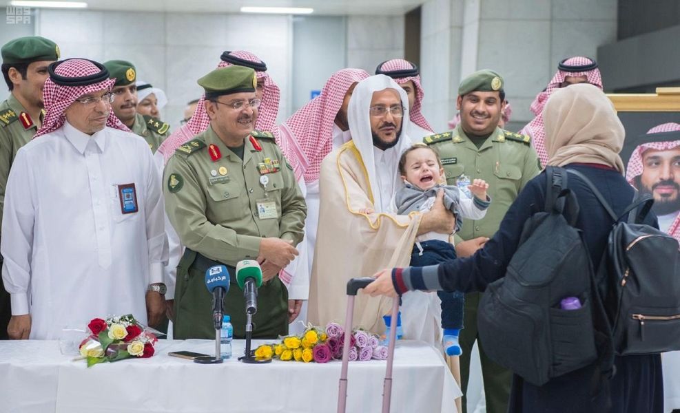 وزير الشؤون الإسلامية: المملكة برجالها قلعة قوية تحافظ على الإسلام