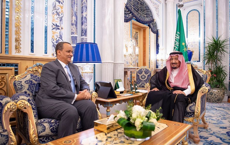 الملك سلمان يتسلم رسالة من الرئيس الموريتاني