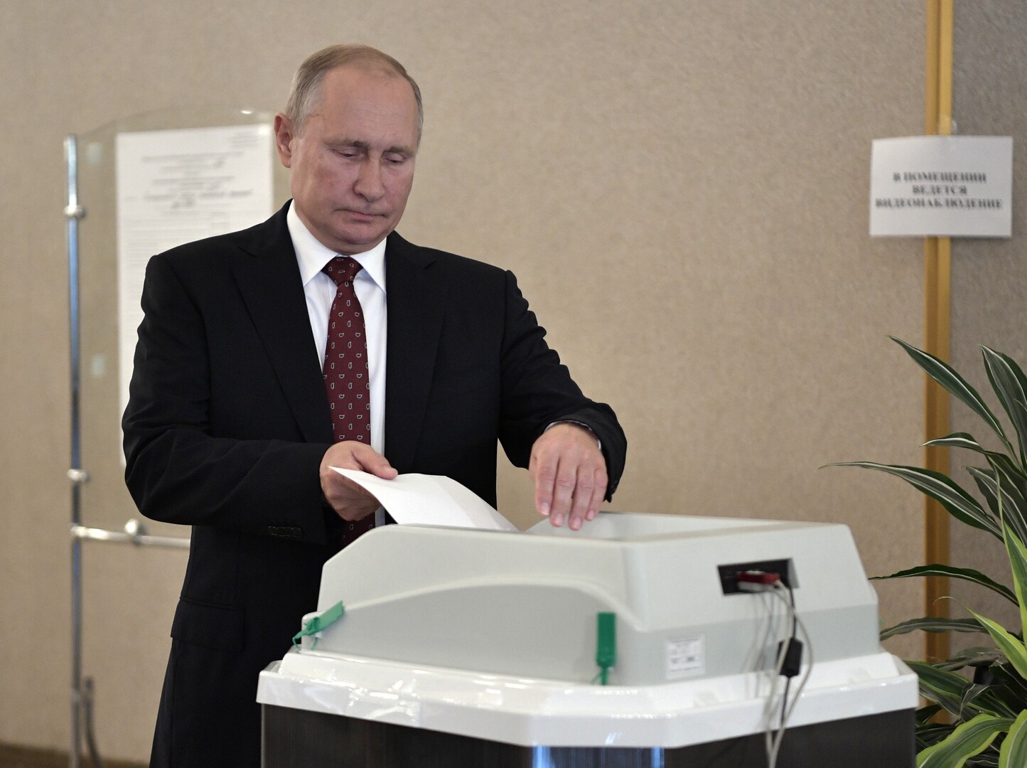 بوتين يدلي بصوته في انتخابات مجلس دوما مدينة موسكو