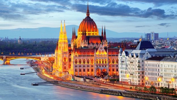 المملكة تشارك في معرض الاتصالات العالمي تليكوم 2019م في بودابست