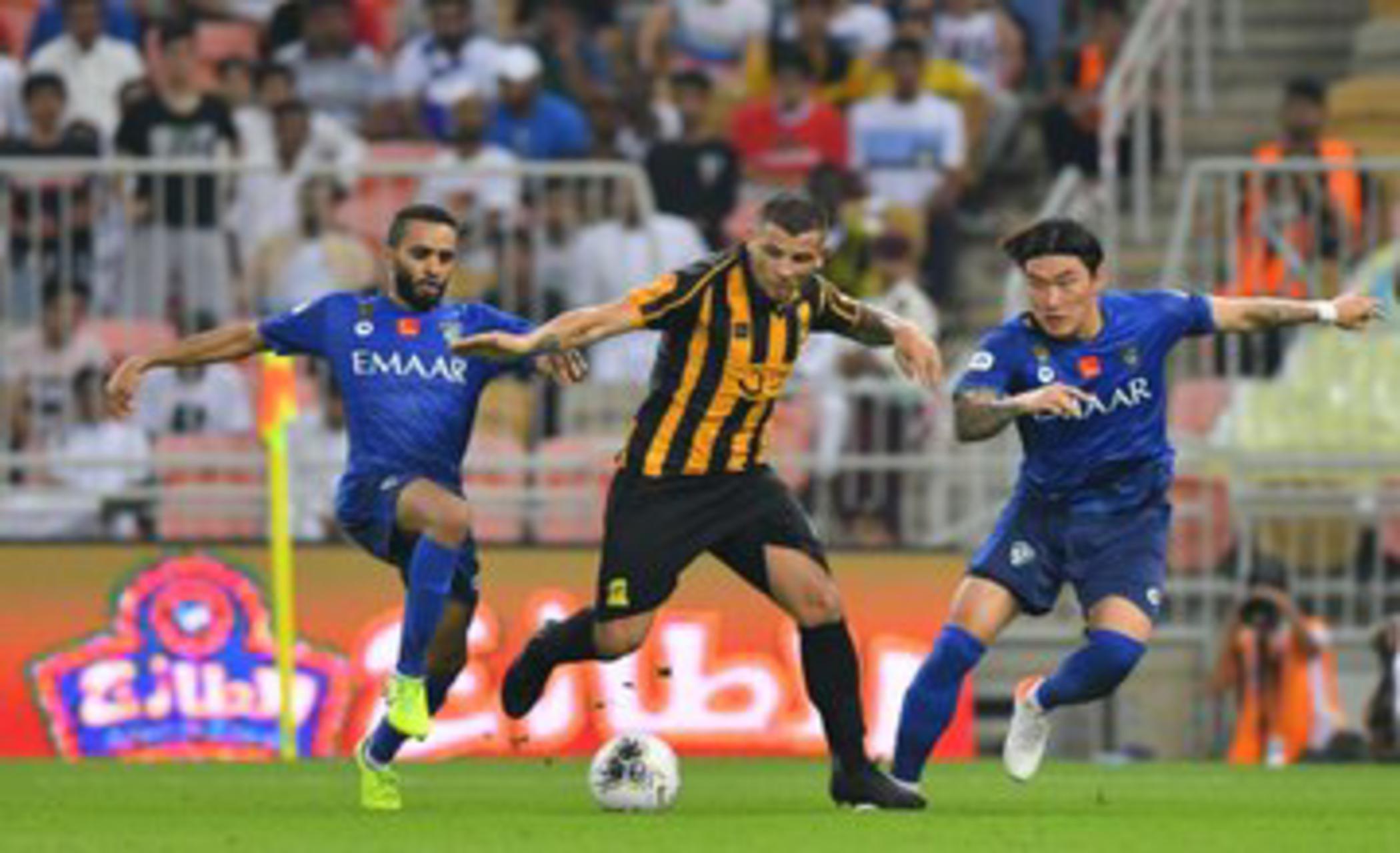 بدء بيع تذاكر كلاسيكو الهلال والاتحاد