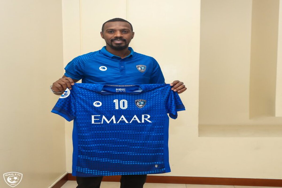 #الهلال بزيه التقليدي أمام السد