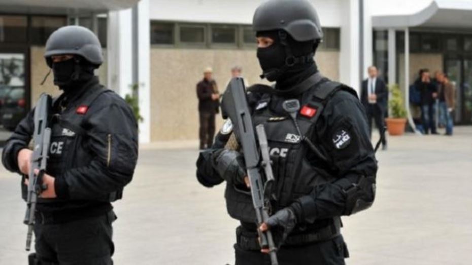 مقتل رئيس مركز محكمة الاستئناف التونسية في عملية طعن