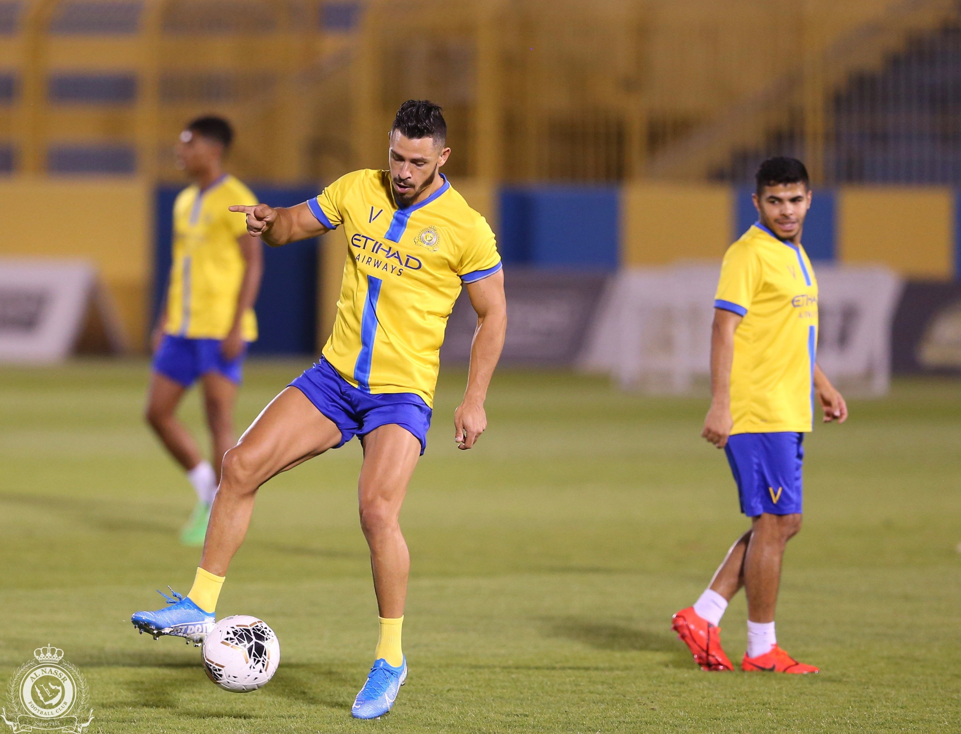 دوري محمد بن سلمان للمحترفين.. بولندي يُدير مباراة النصر والشباب