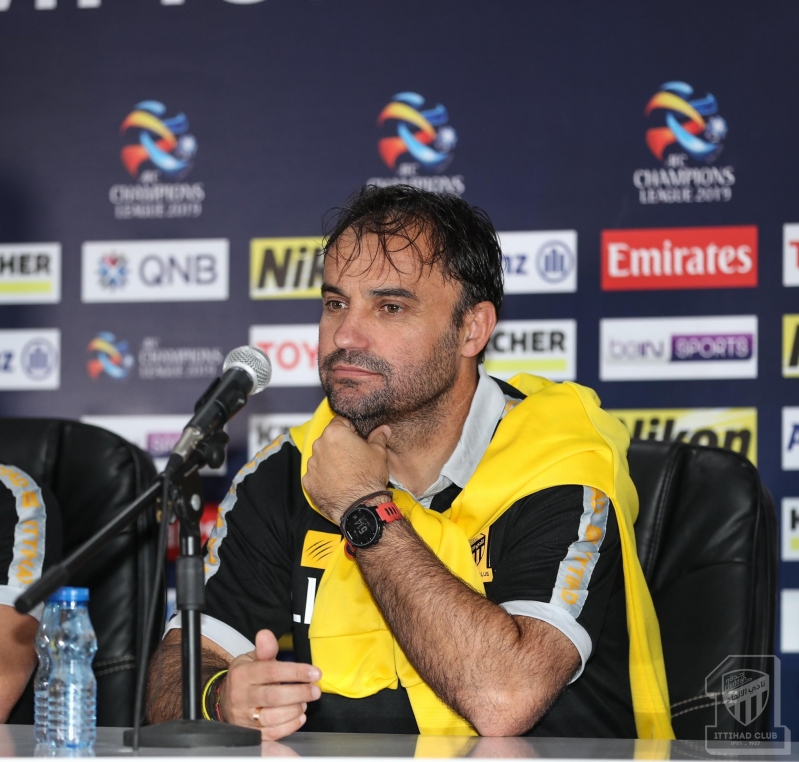 مدرب الاتحاد السابق سييرا