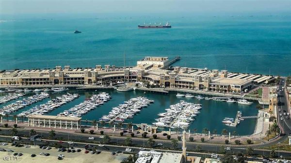 استئناف حركة الملاحة البحرية في الكويت بعد تحسن الطقس