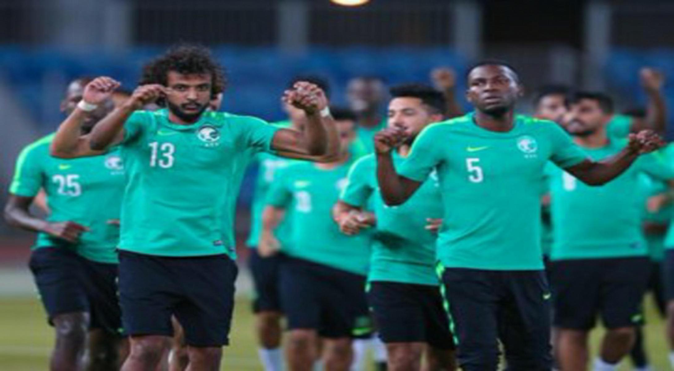 اتحاد القدم يوافق على خوض الأخضر مباراة فلسطين في رام الله