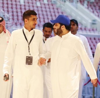تركي آل الشيخ ينشر صورة مع ملحن الشباب سهم في موسم الرياض