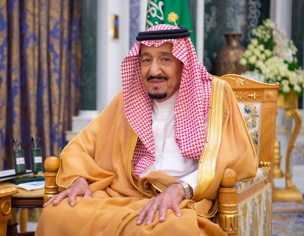 بموافقة الملك .. منح 426 مواطنًا ومواطنة وسام الملك عبدالعزيز لتبرعهم بالأعضاء