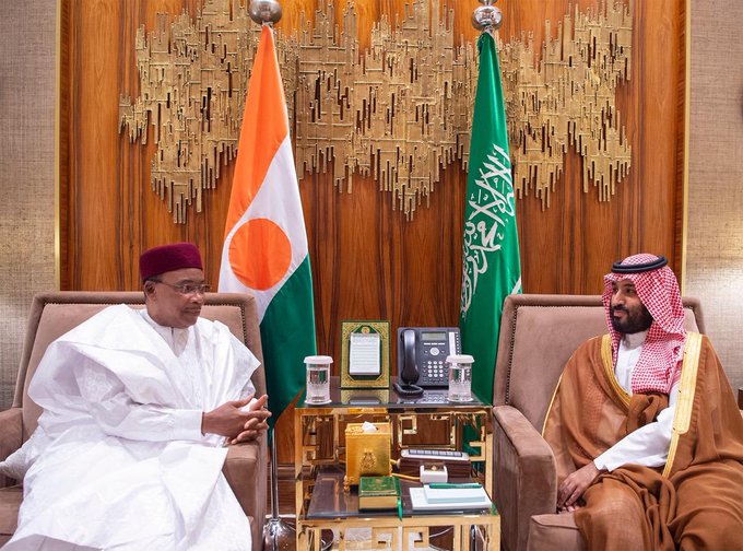 الأمير محمد بن سلمان يبحث أوجه التعاون مع رئيس النيجر