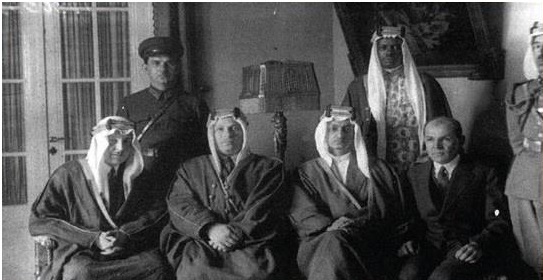 صور نادرة لزيارة الملك فيصل لروسيا قبل 87 عاماً