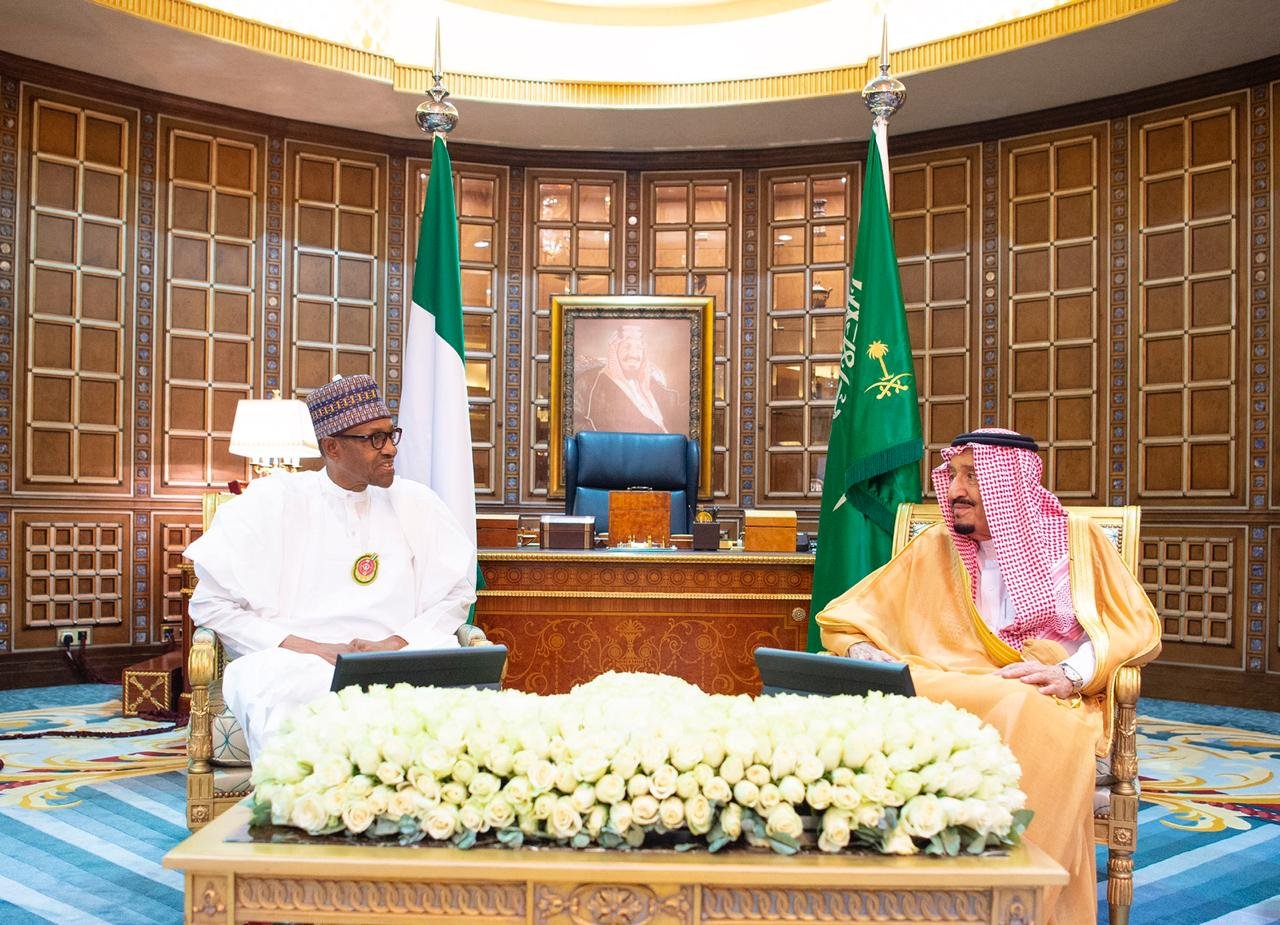 الملك سلمان يبحث تعزيز العلاقات الثنائية مع رئيس نيجيريا