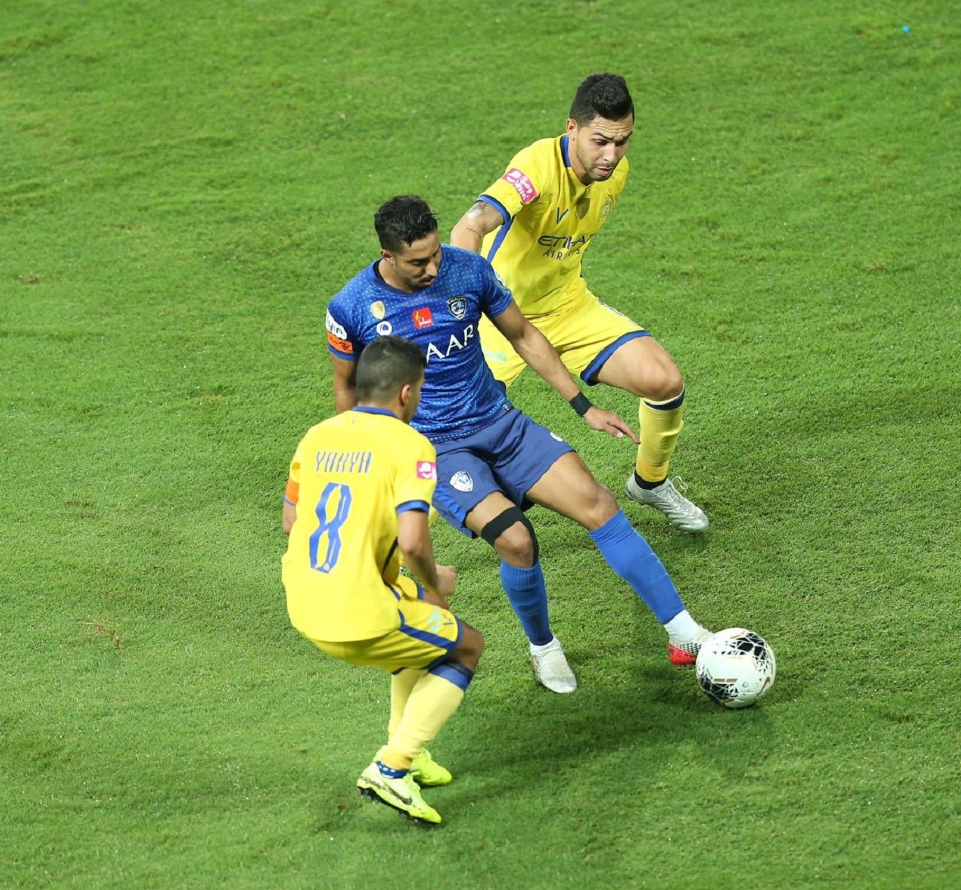 تألق الهلال يُهدد رقم النصر المميز في الديربي