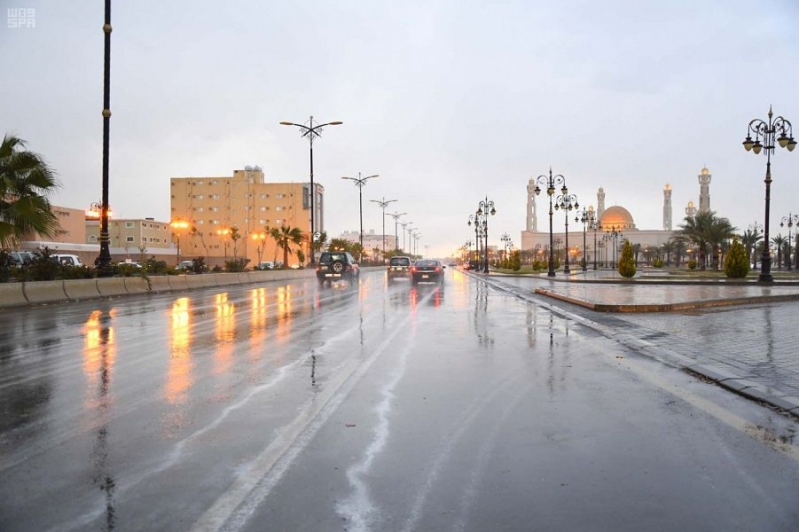 الحصيني يتوقع حالة مطرية بعدة مناطق