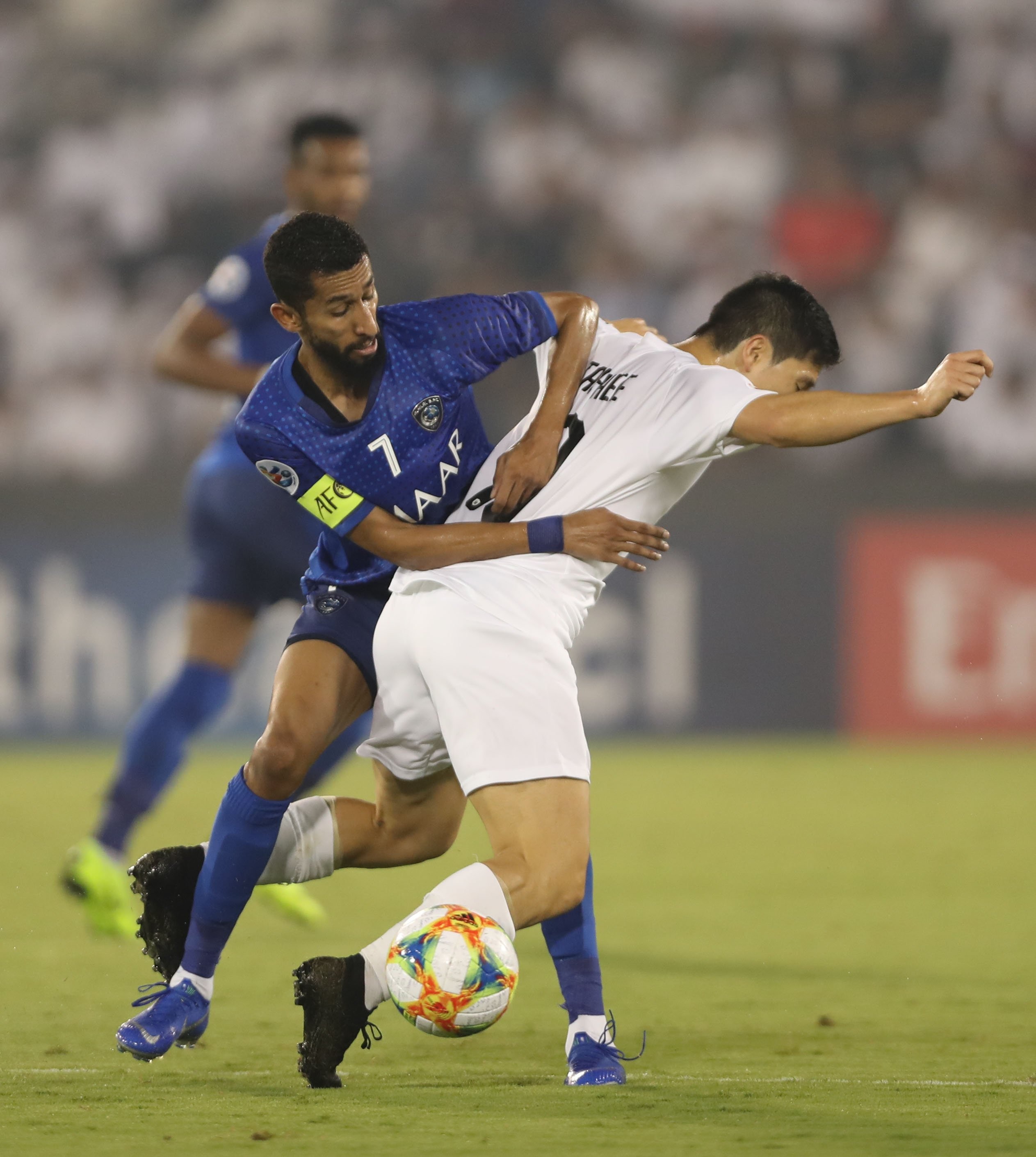 سلمان الفرج أفضل لاعب في مباراة الهلال والسد