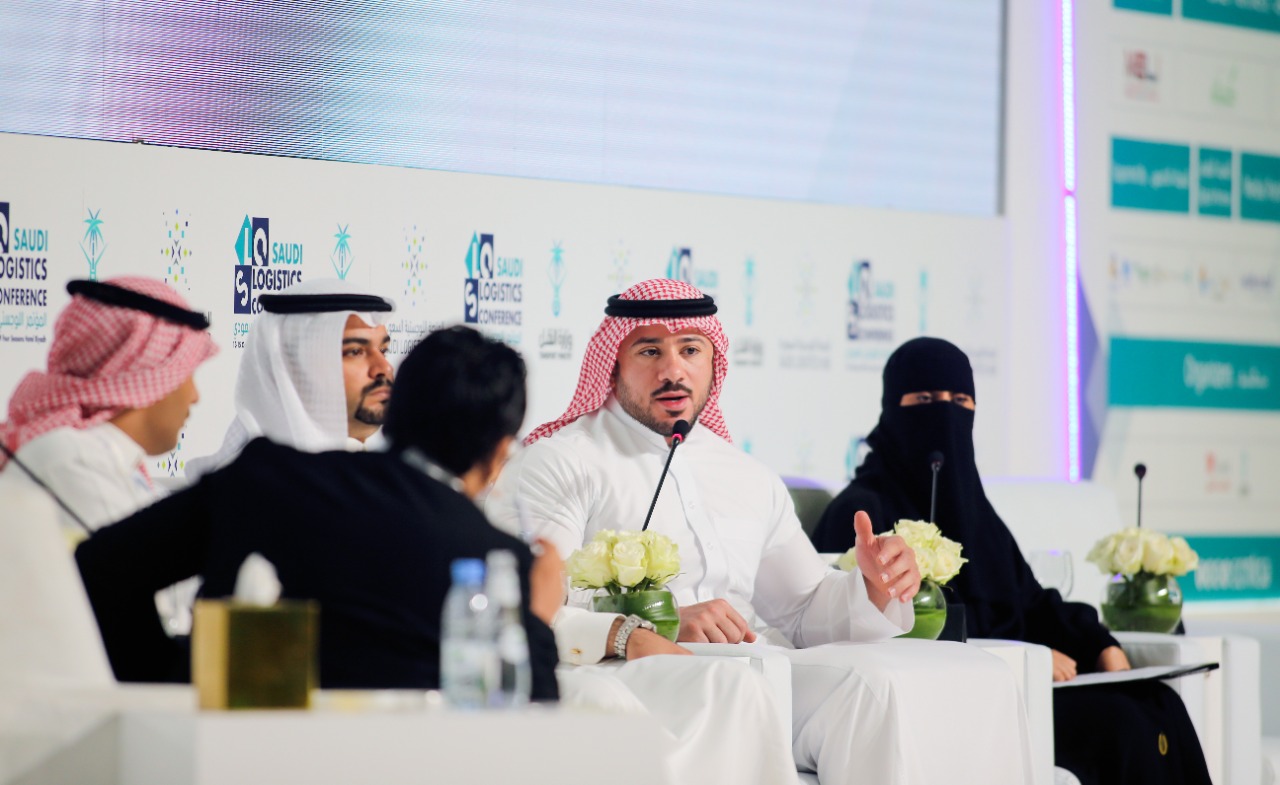 أكاديميون: المرأة السعودية أثبتت كفاءتها في إدارة قطاع اللوجستيات