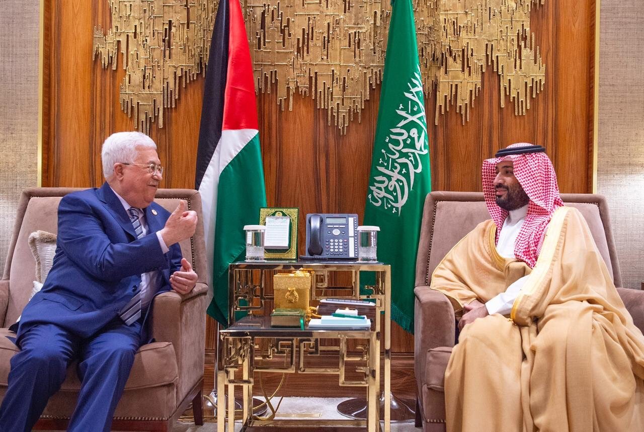 محمد بن سلمان يتفق مع الرئيس الفلسطيني على إنشاء لجنة اقتصادية مشتركة