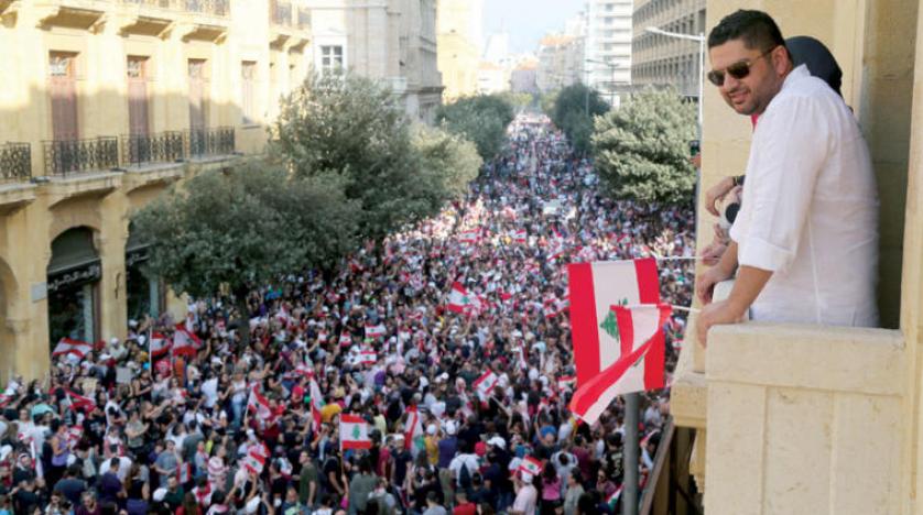 نادي قضاة لبنان يطالب المصرف المركزي بمصادرة أموال السياسيين