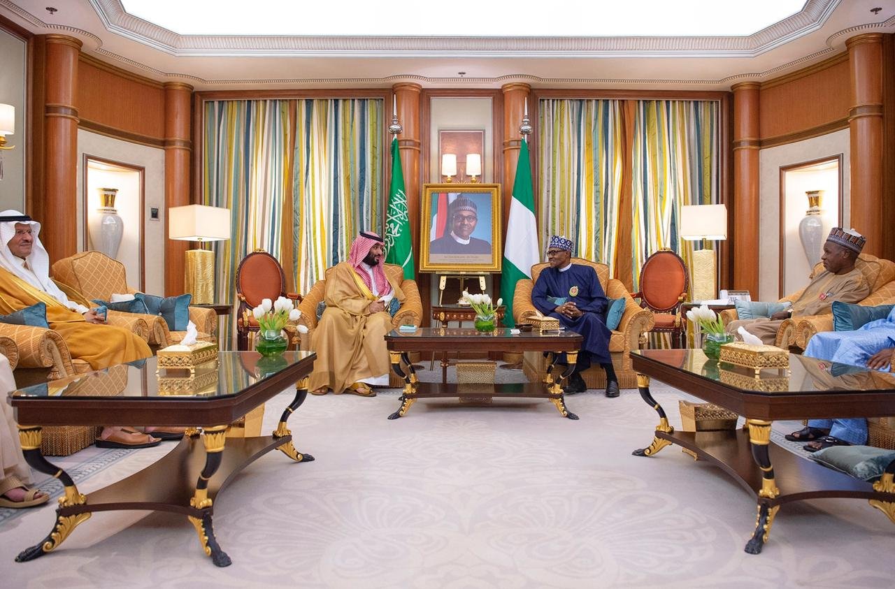 الأمير محمد بن سلمان يبحث تعزيز التعاون مع رئيس نيجيريا
