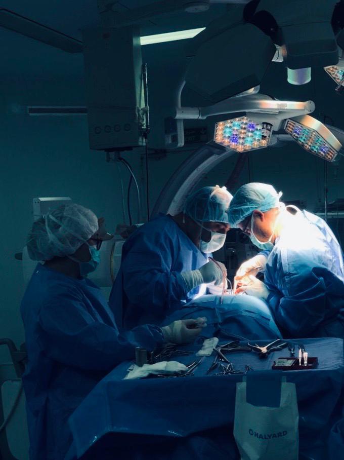 جراحة نادرة ونوعية لإعادة الحركة لمريض في مستشفى وادي الدواسر