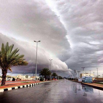 جمال مبهر للشلالات في جبل ساق