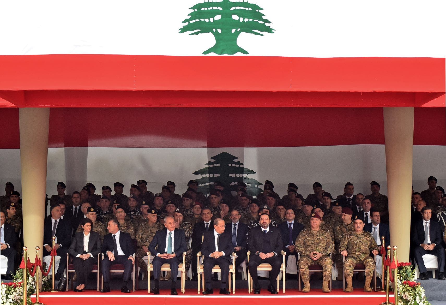 لبنان يحيي ذكرى الاستقلال على استحياء