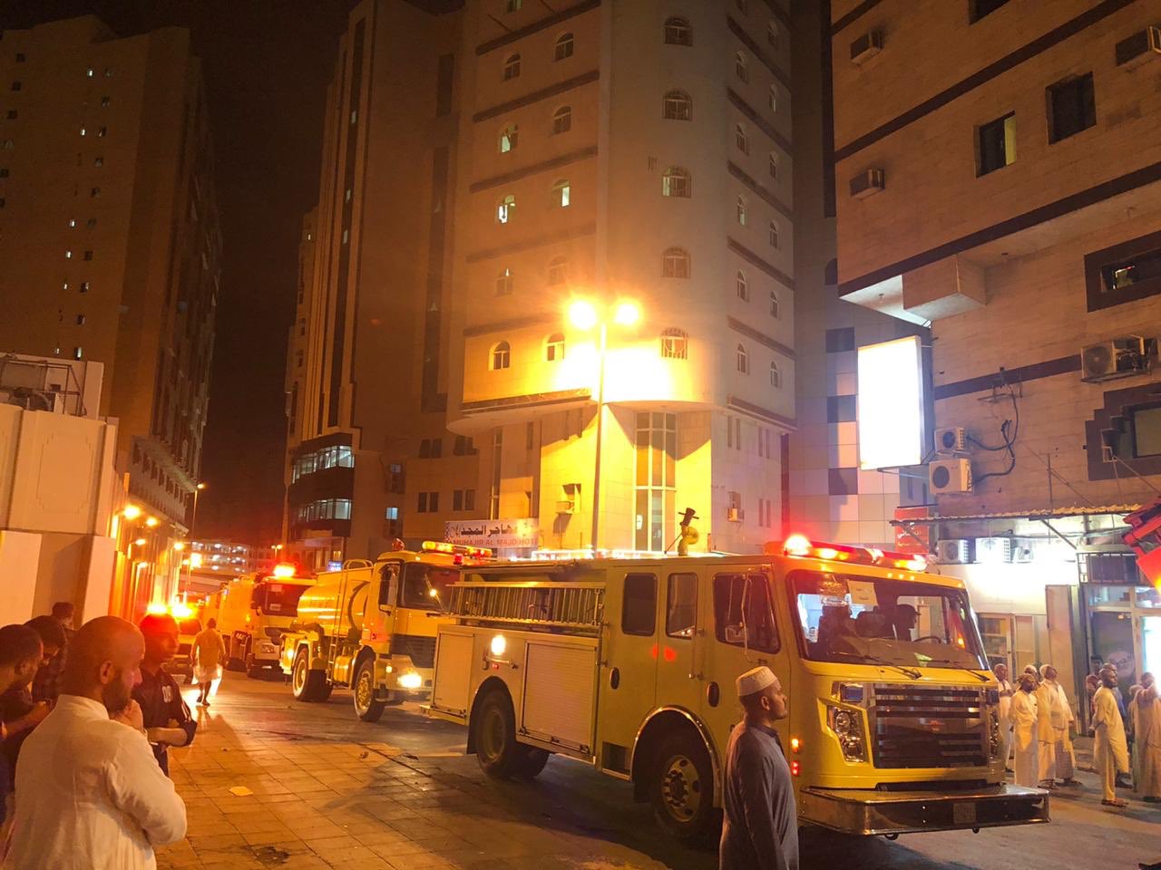 إخلاء 180 شخصًا في حريق فندق بمكة