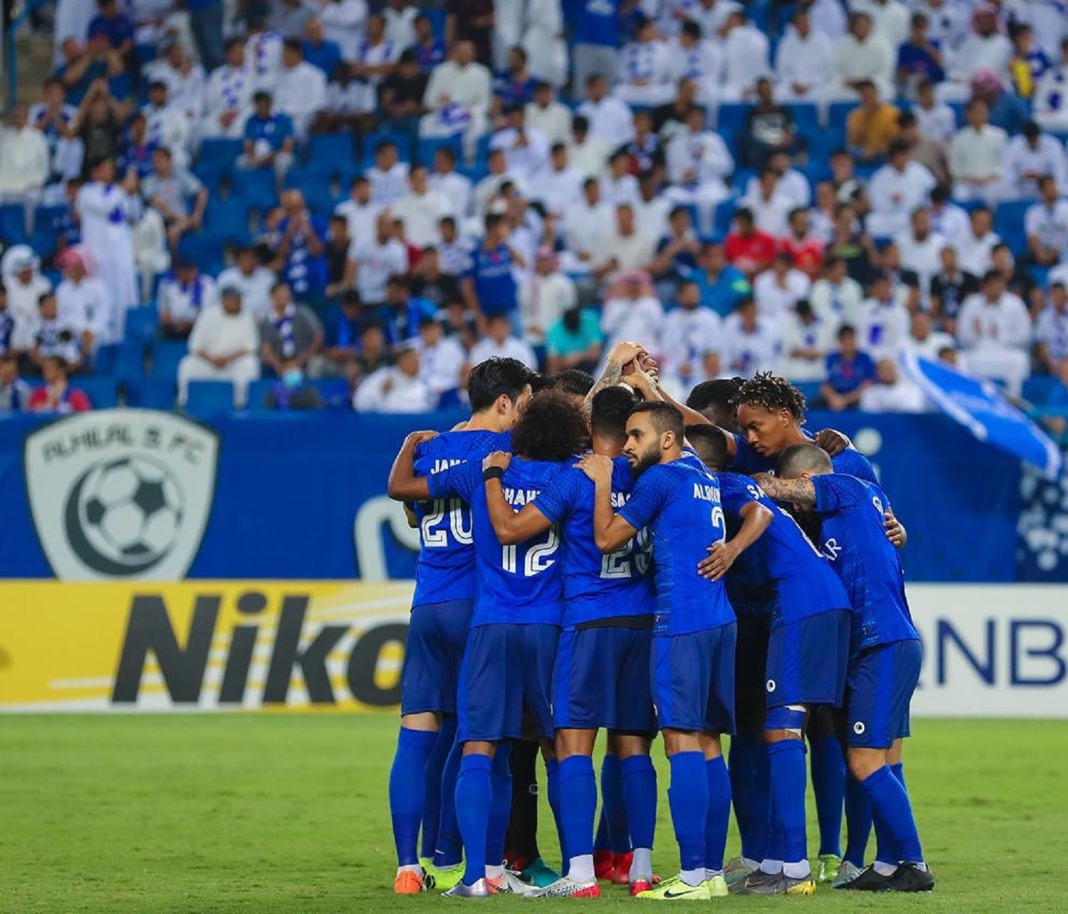 لوشيسكو يكشف أوراق #الهلال الرابحة لمواجهة أوراوا