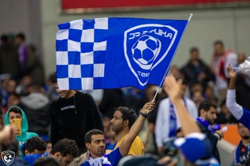 شاهد .. جمهور الهلال يعزف أجمل الألحان