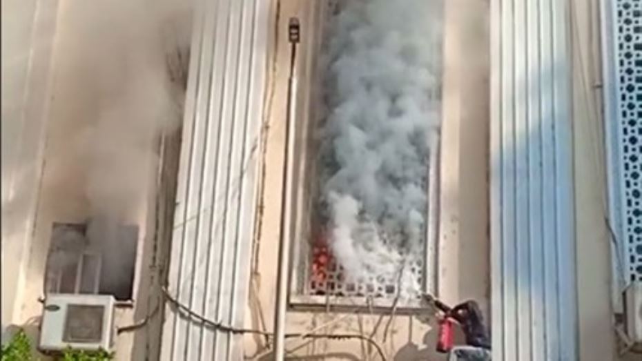 نيران مجهولة المصدر تحرق كنيسة مصرية