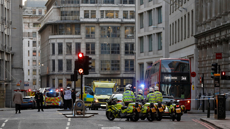 اعتداء إرهابي بسكين في لندن