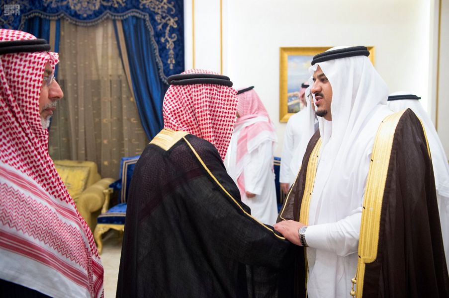 محمد بن عبدالرحمن يعزي في وفاة تركي بن عبدالله بن سعود