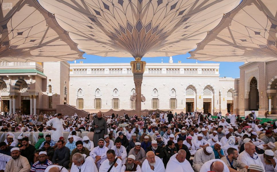 خطيب المسجد النبوي: الإسلام رغب في تعلم الطب