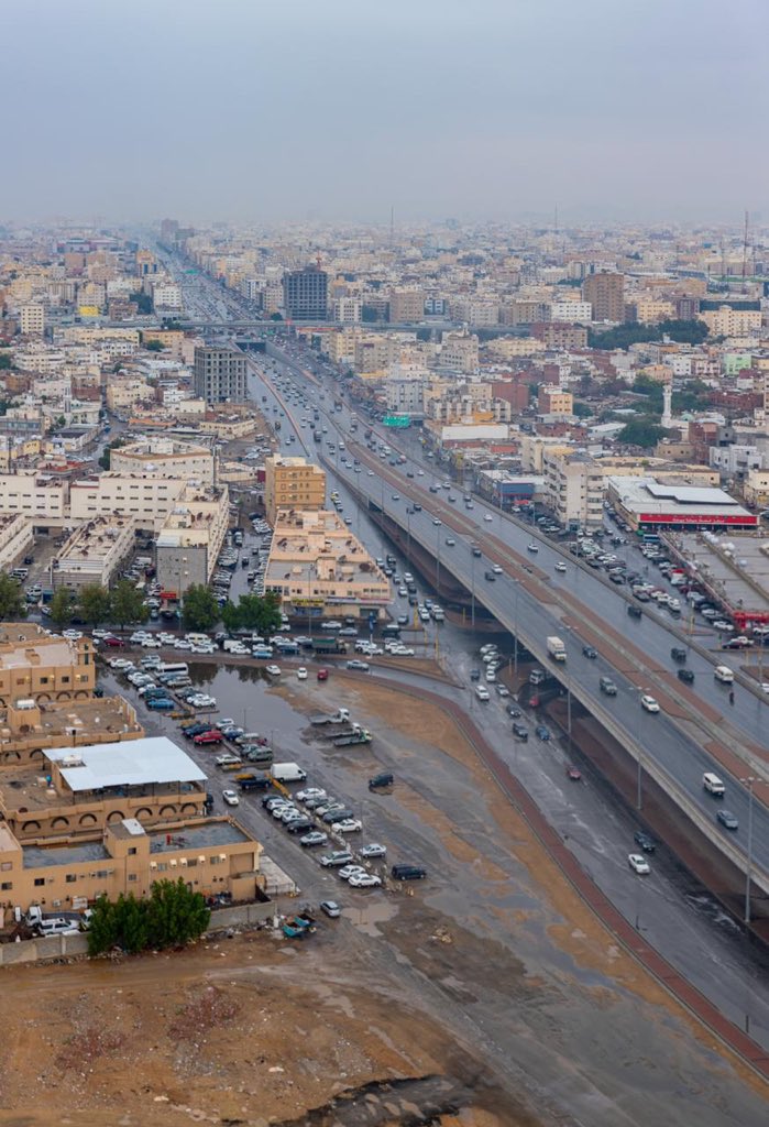 شاهد بالصور.. أجواء جدة بعد هطول أمطار