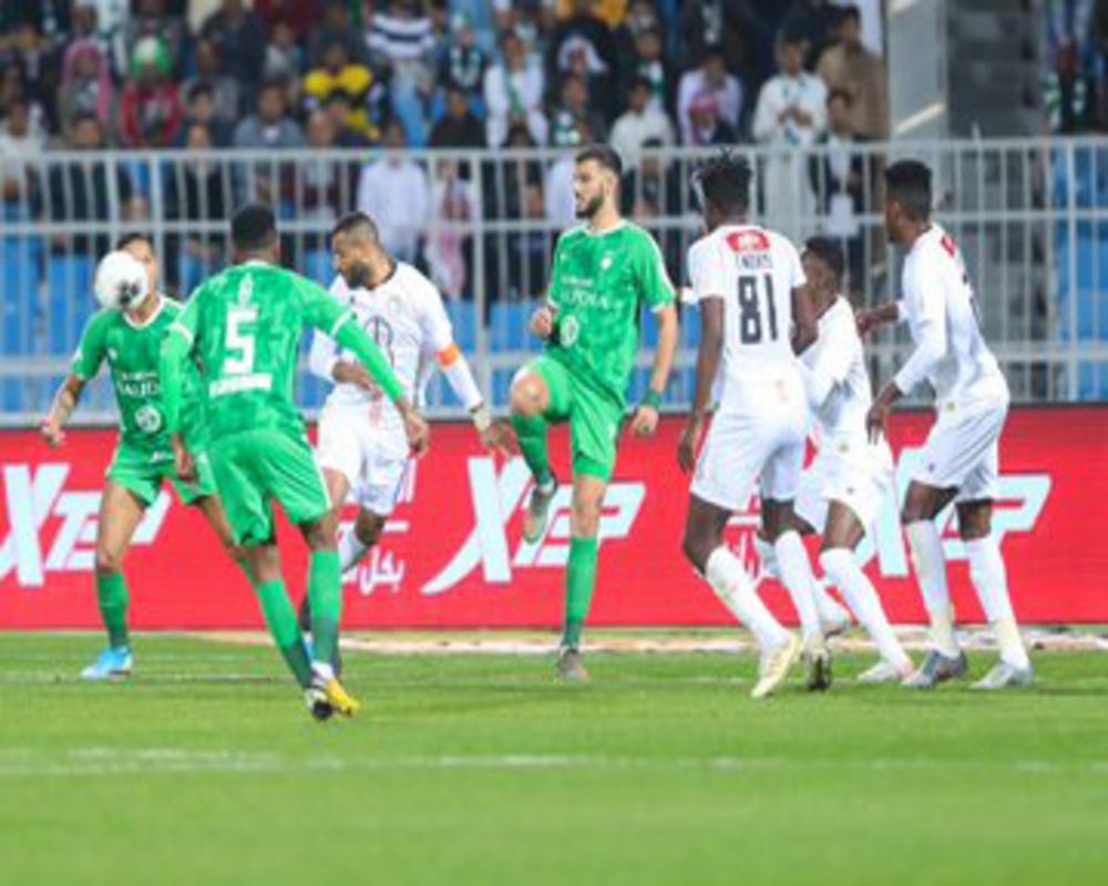 سقوط الأهلي في الدوري السعودي يُنذر بما هو أخطر