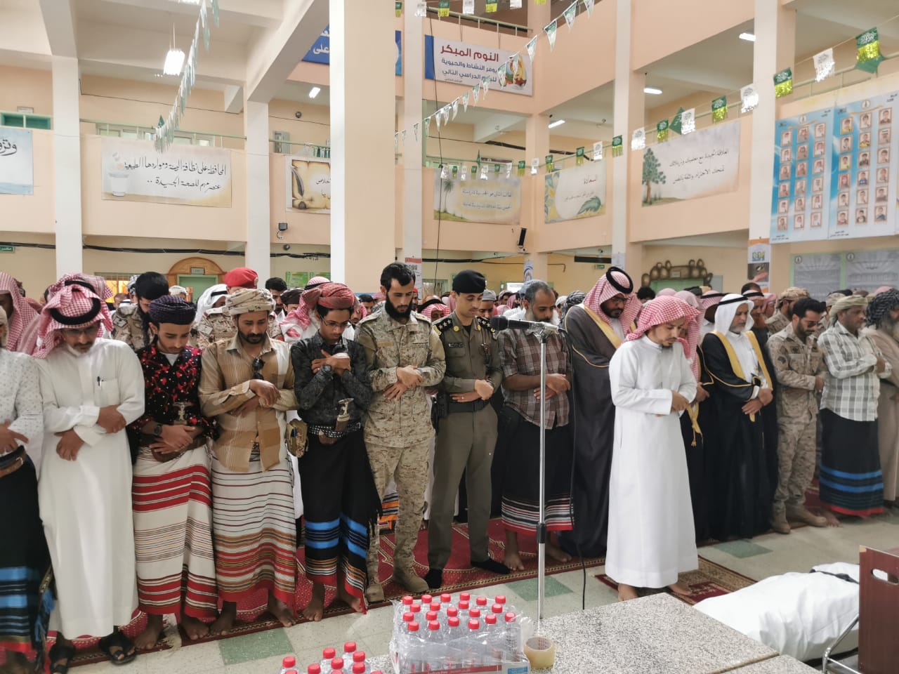 جموع غفيرة تشيع جثمان الشهيد الغزواني بـ #جازان