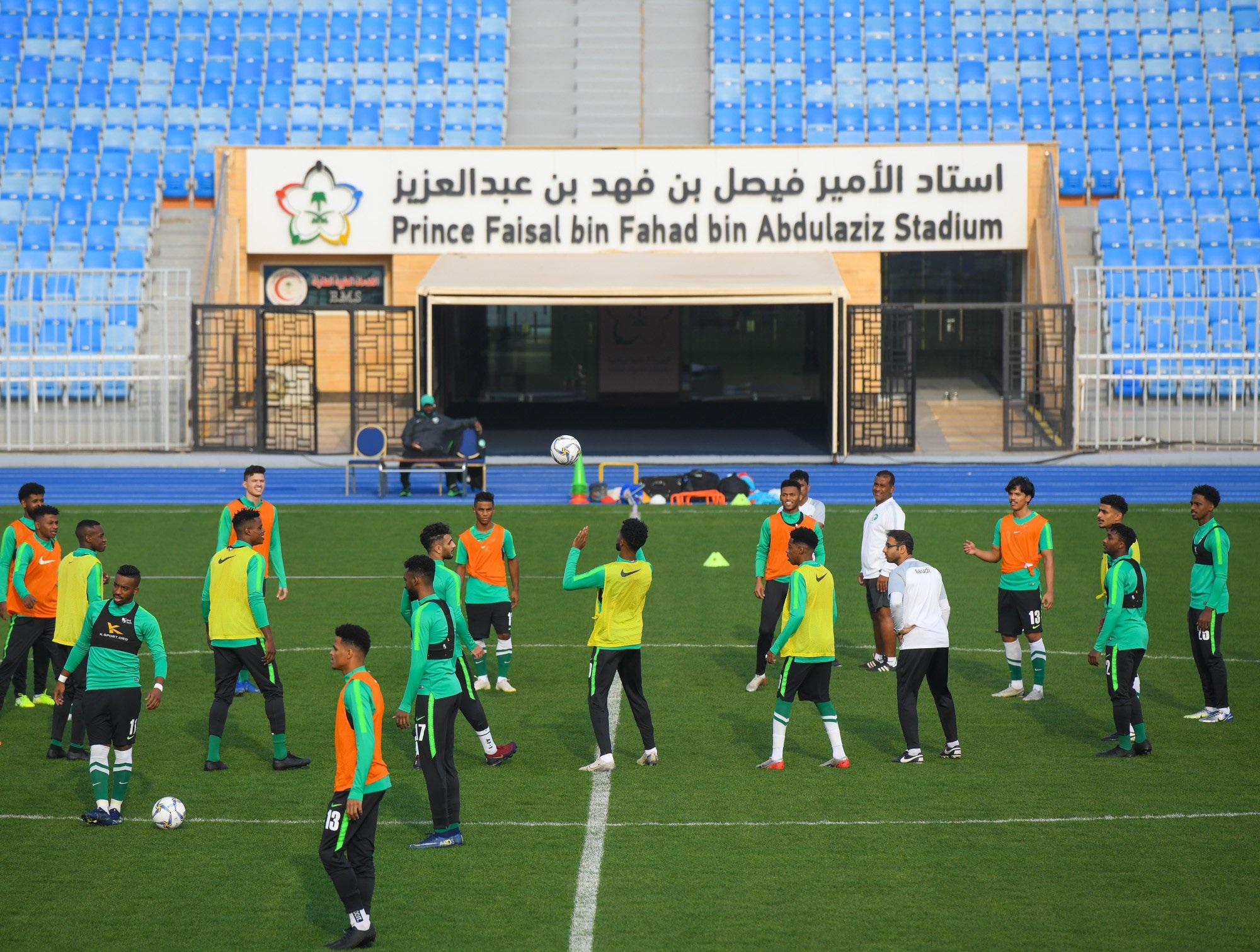 الأخضر الأولمبي يُدشن معسكر الرياض