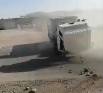 فيديو.. الشاحنة المجنونة تفحط بدون سائق في الرياض