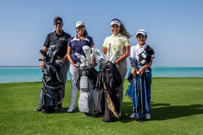 ليلى التلمساني تعرب عن رغبتها بأن تكون أول محترفة سعودية في رياضة الغولف