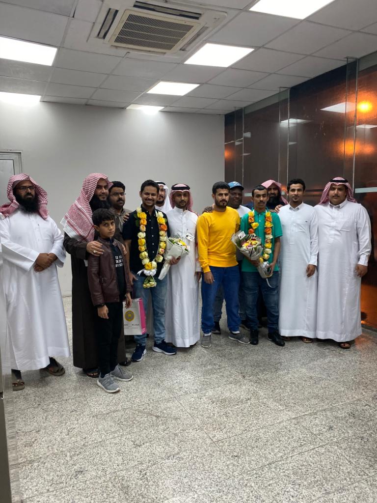 الاحتفاء بعودة الحزبي المصاب في الحد الجنوبي من رحلته العلاجية
