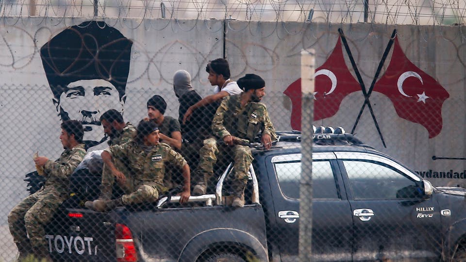 مقاتلون أجانب يصلون ليبيا بينهم عناصر في الاستخبارات التركية