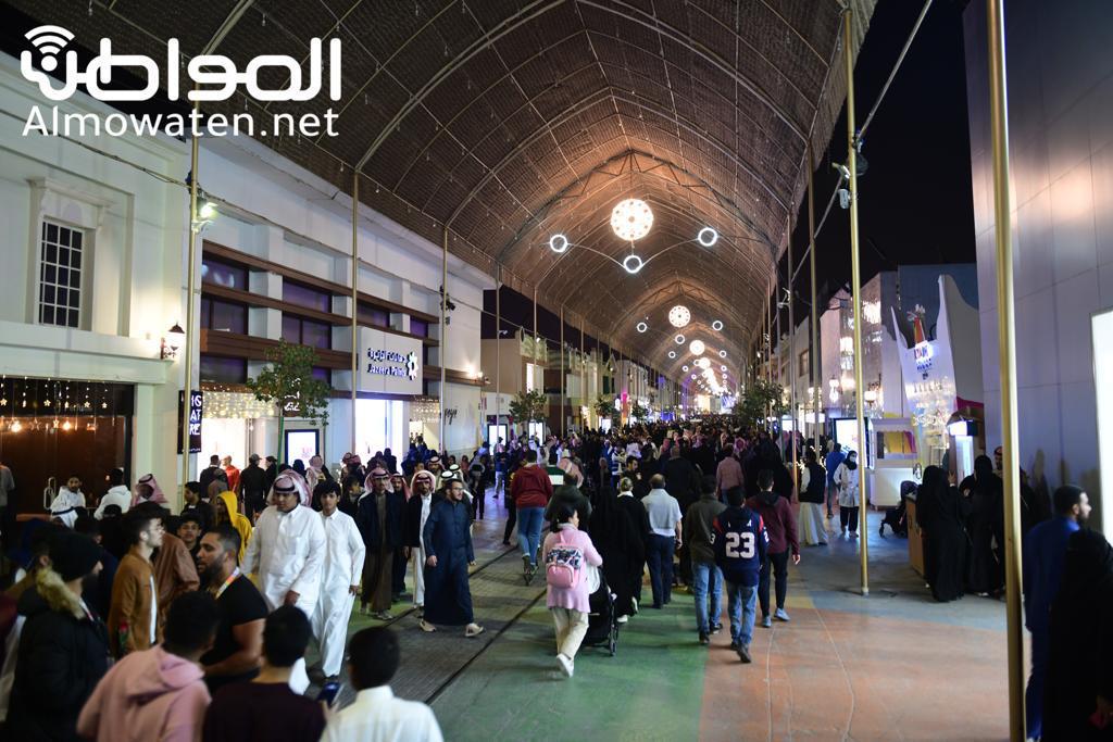 “المواطن” تتجول في بوليفارد الرياض.. ارتفاع عدد الزوار بعد أعمال التطوير